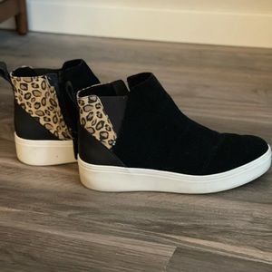 TOMS Jamie Slip On with leopard trim
